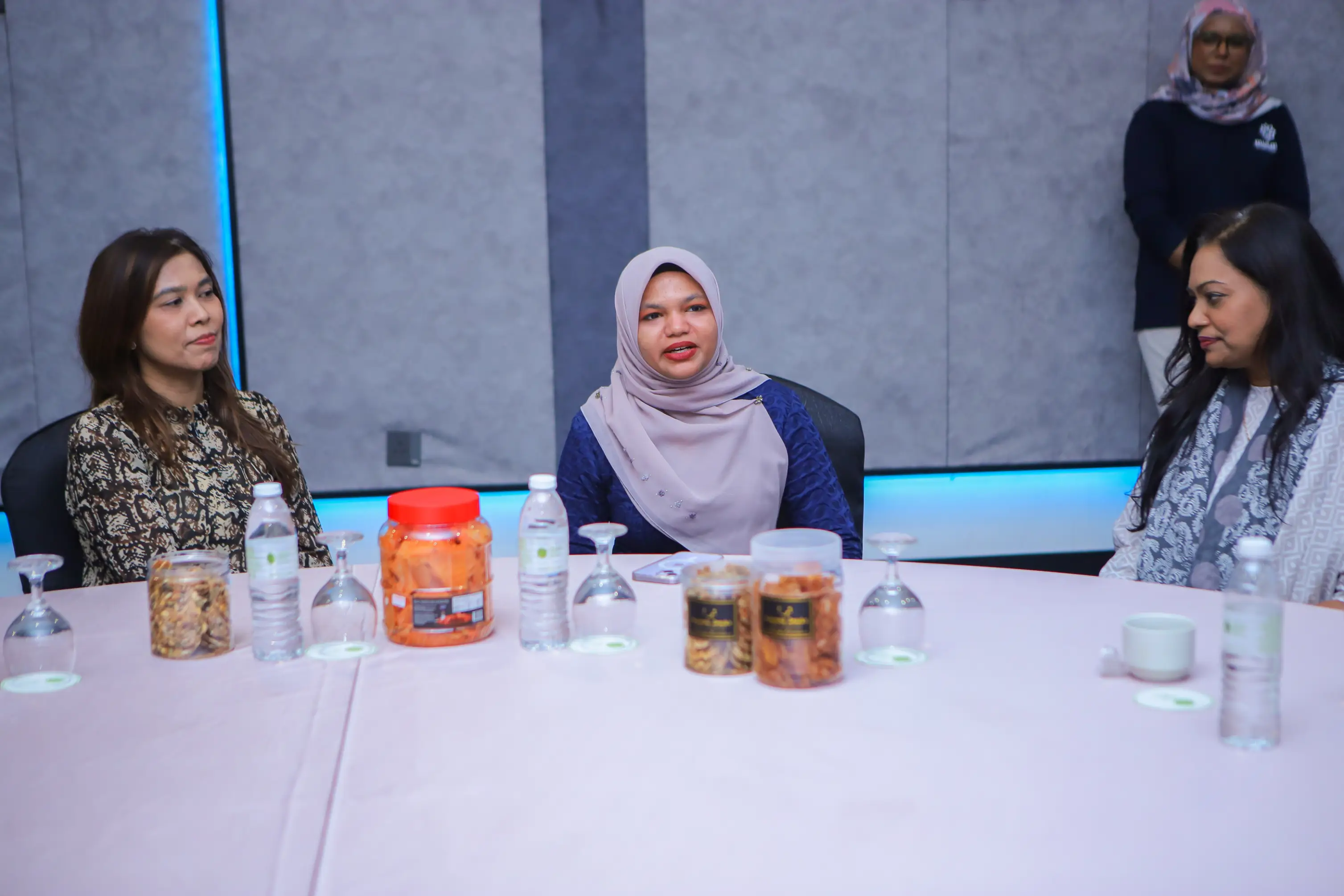 FIKRAH Chai & Chat